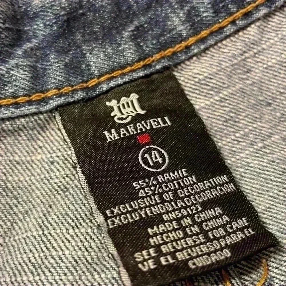 VTG MAKAVELI Brand Tupac Denim Jeans Rap Portrait Logo 90s 2Pac Size 14 wide leg - Picture 9 of 16
